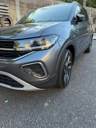 VOLKSWAGEN T-CROSS 1.4 250 TSI TOTAL FLEX HIGHLINE AUTOMÁTICO